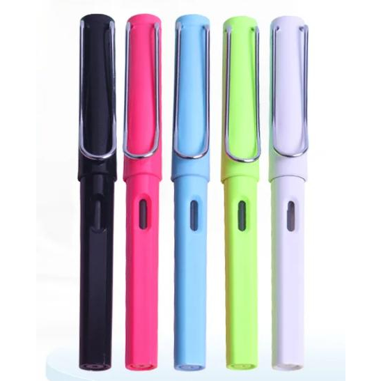 Bút máy ngòi trơn viết êm nhiều màu giao ngẫu nhiên