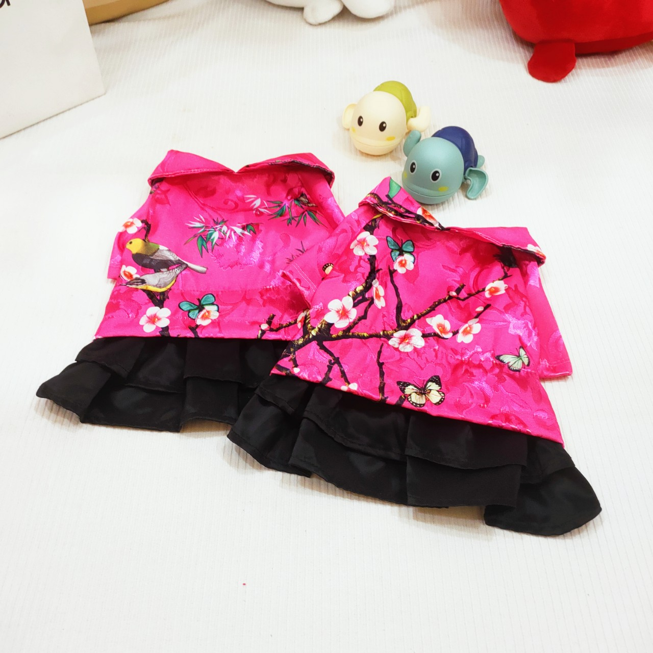 Áo dài cách tân họa tiết hoa đào mặc tết dành cho thú cưng, Đầm cách tân dành cho chó mèo LaLi Petfashion