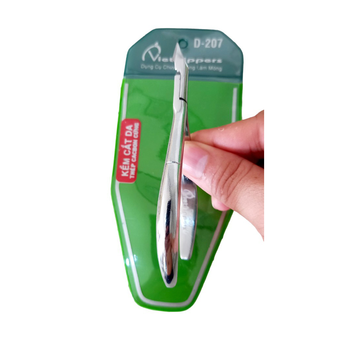 - Bán Nguyệt Mũi Nhọn Bén