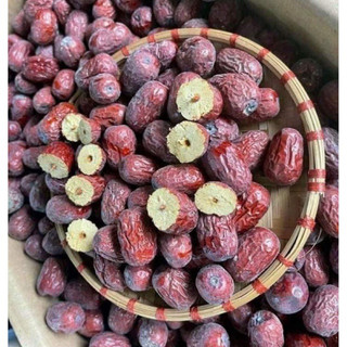 Táo đỏ bụi Tân Cương- táo đỏ bụi chín cây