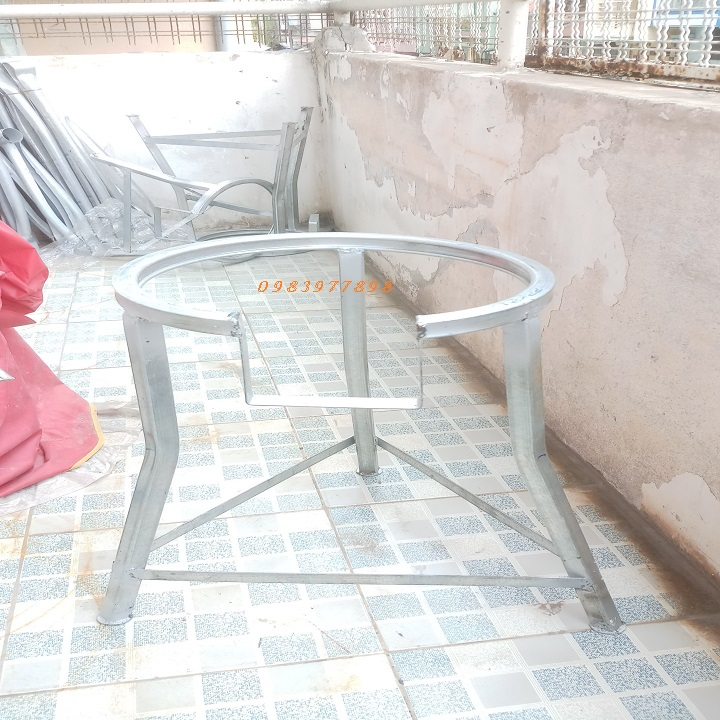 CHÂN(KIỀNG) SẮT ĐỂ BẾP KHÈ,NỒI...