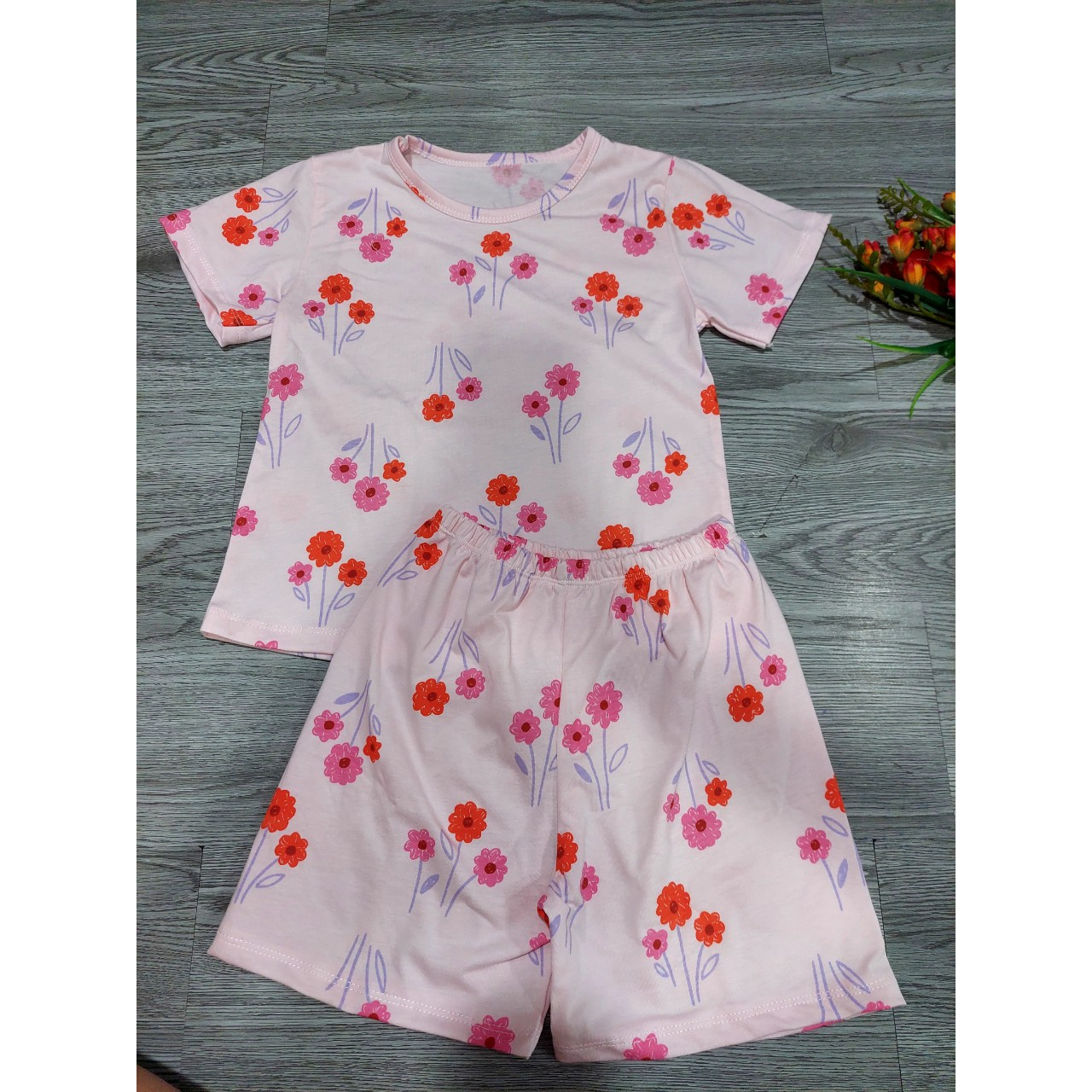 Bộ quần áo cotton cộc tay bé gái nhiều hoạ tiết dễ thương mát mịn thoải mái