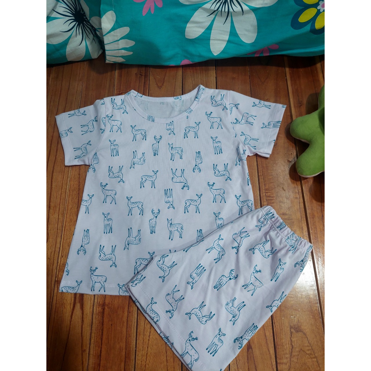 Bộ quần áo cotton cộc tay bé gái nhiều hoạ tiết dễ thương mát mịn thoải mái