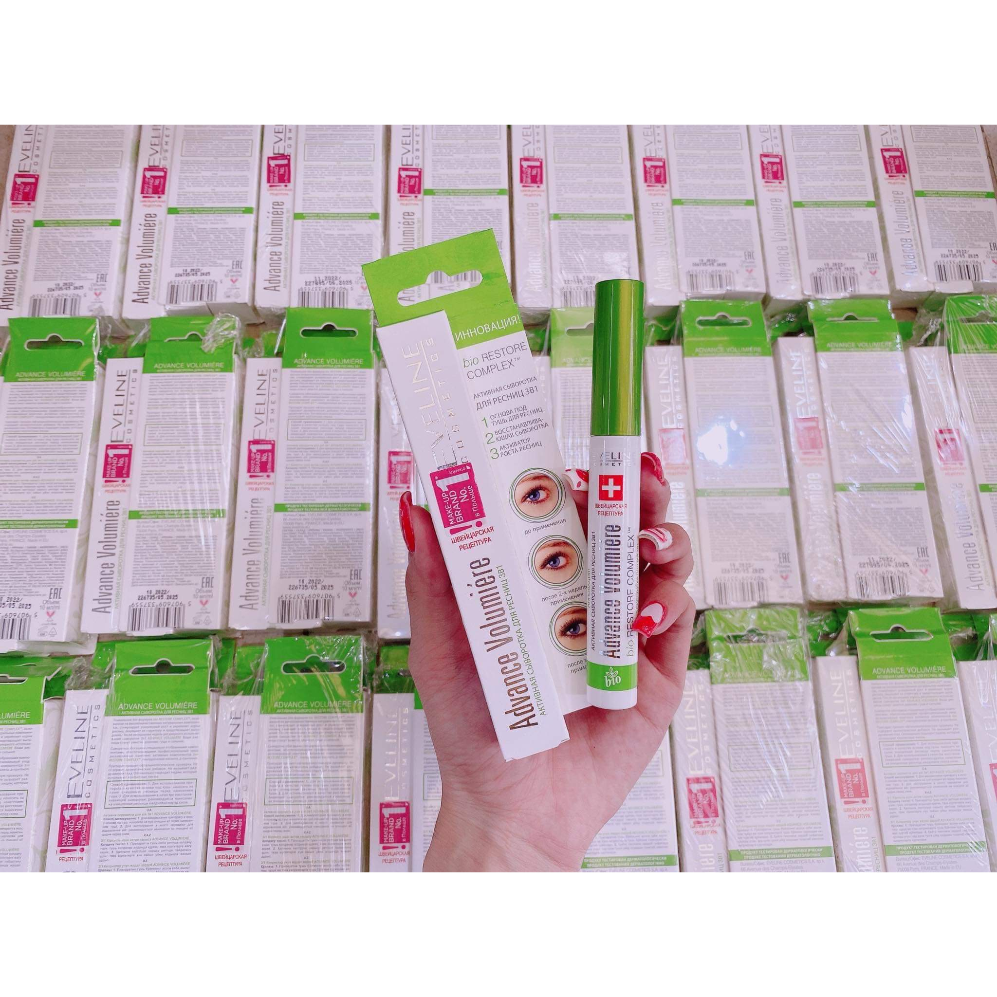 Tinh Chất Dưỡng Mi Dài Mi Ngăn Rụng 3 Trong 1 EVELINE Advance Volumiere 10ml