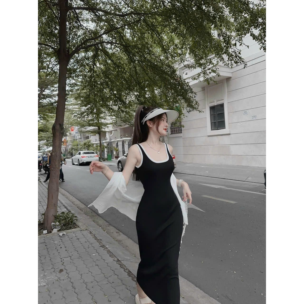 Set bộ thời trang thun gân,sét váy 2 dây ôm body và áo khoác ngoài xinh xắn thích hợp đi chơi du lịch bạn bè