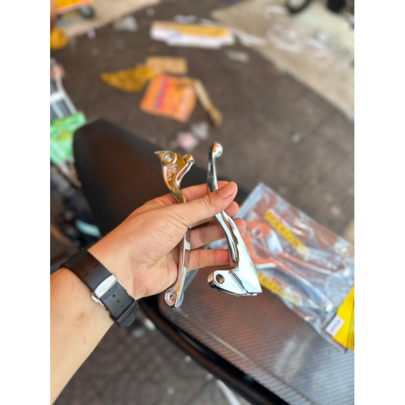 Tay Thắng Xi Keng Nouvo mio Siêu sáng