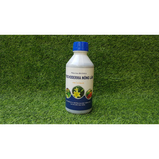 Trichoderma dạng nước đại học nông lâm dạng nước chai 1lít.
