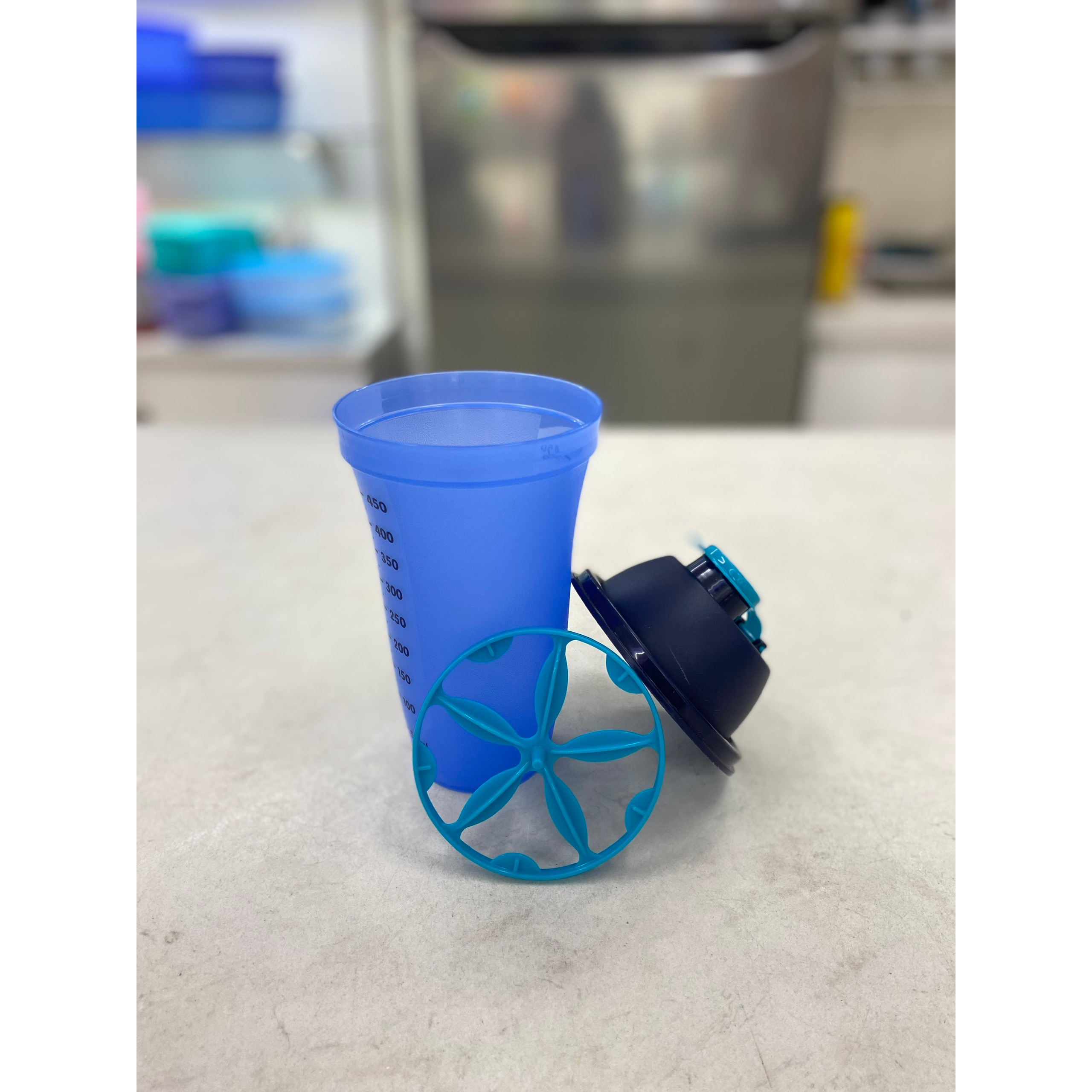 Bình lắc quick shake Tupperware