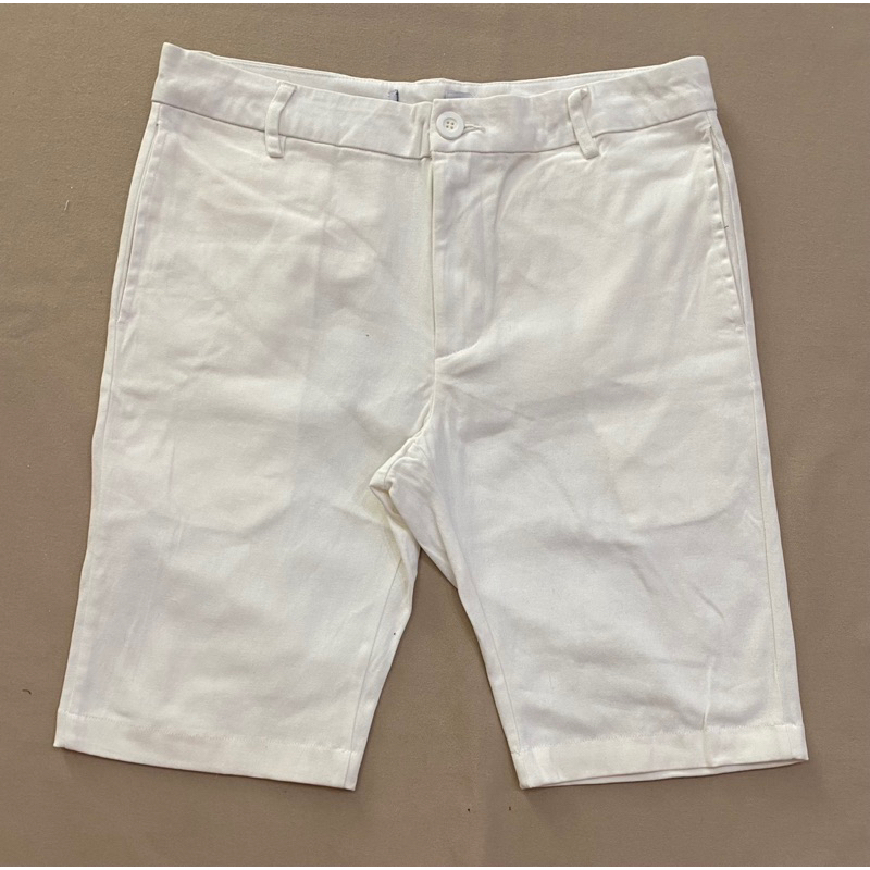 Quần đùi nam dáng ôm vải kaki màu trắng - Thanh lý vnxk
