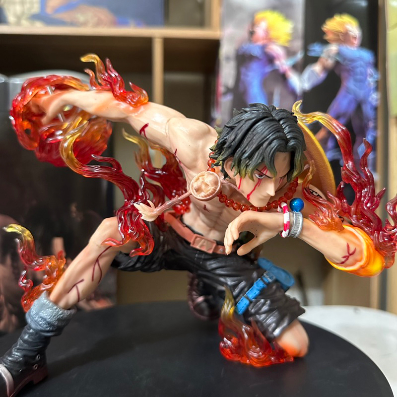 Mô hình Ace nắm đấm lửa rướm máu sau trận chiến Cao 18cm tặng kèm dây LED