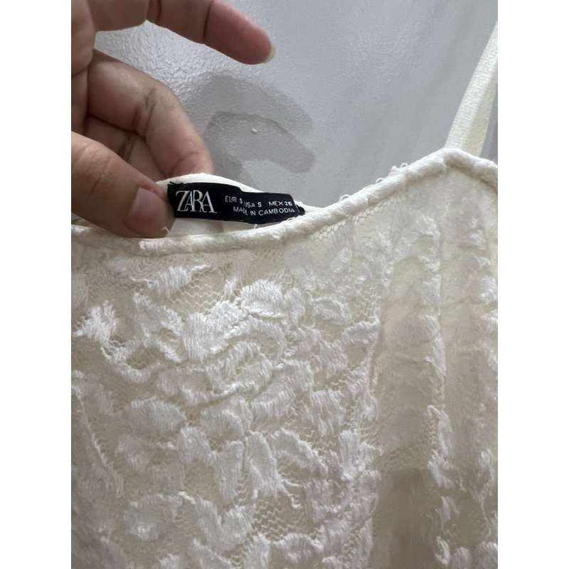 Pass đầm ôm Zara auth