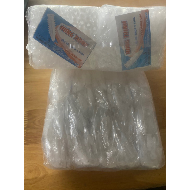 Tắc kê nhựa số 2, số 3 ( bịch 100 con )