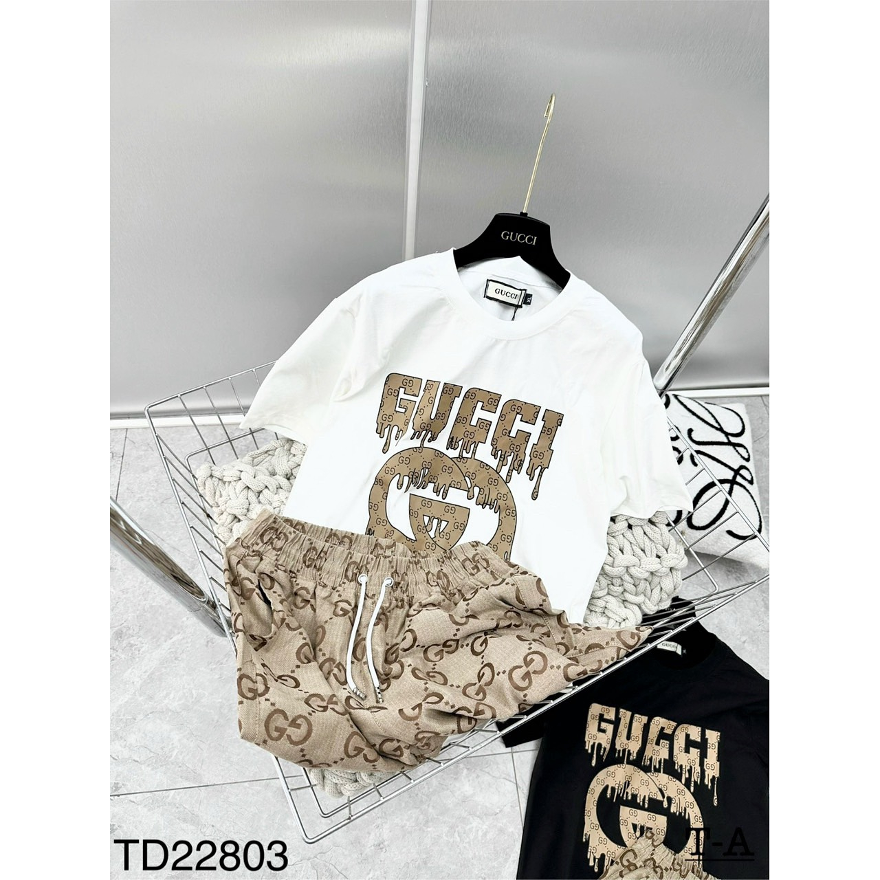 Bộ Quần Áo Nam Cotton Logo G.C Vàng Cao Cấp, Bộ Đồ Nam Mùa Hè G.C Quần Cứng Siêu Hot