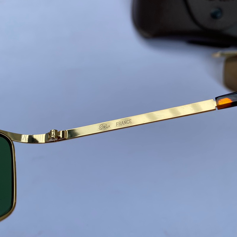 Kính nam dáng vuông tròng thuỷ tinh mắt cong ôm mặt  - Hàng Hồng Kong cao cấp