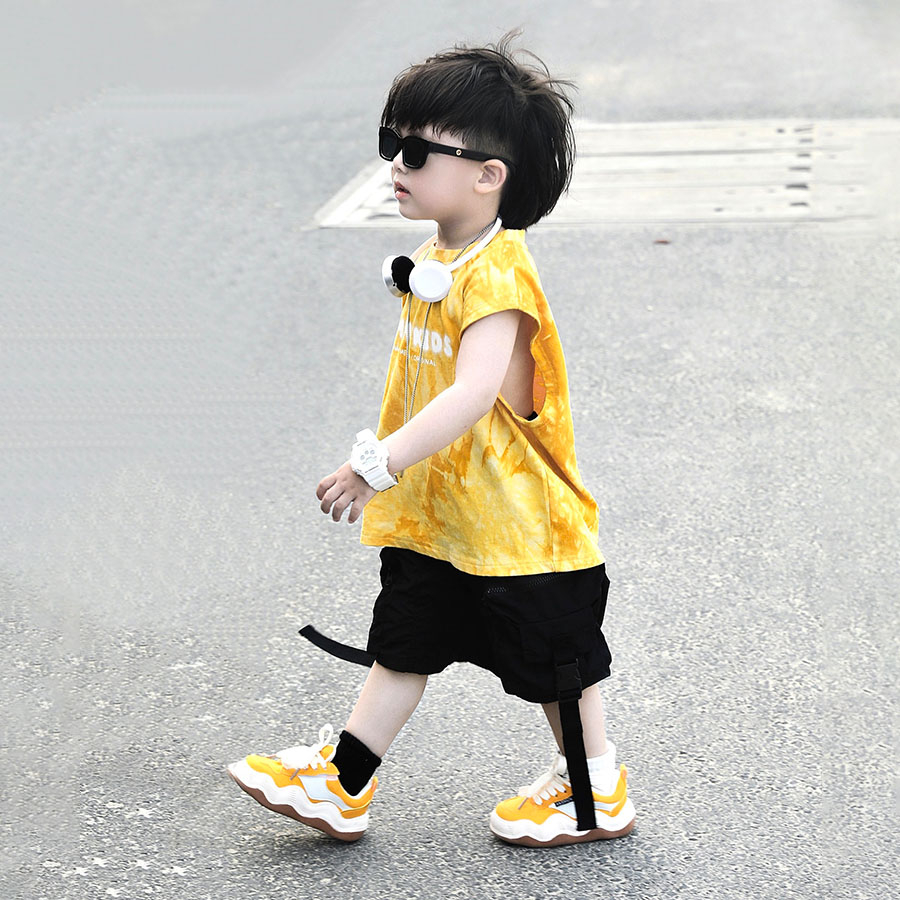 Bộ Hè Cực Xinh Áo Sát Nách Cotton Thoáng Mát Kèm Quần Short Túi Hộp Cá Tính SKLV2305