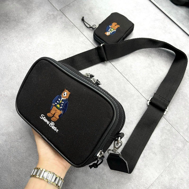 TÚI WHO.AU CON GẤU DỄ THƯƠNG TRẮNG ĐEN 2 NGĂN KÈM TÚI MINI