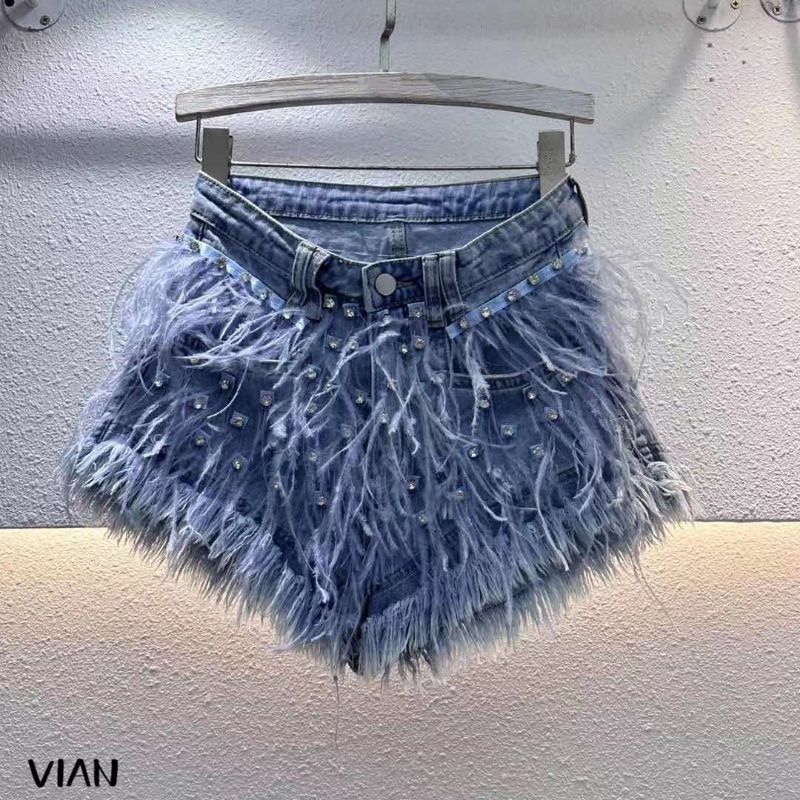 Quần short jean phối lông vũ