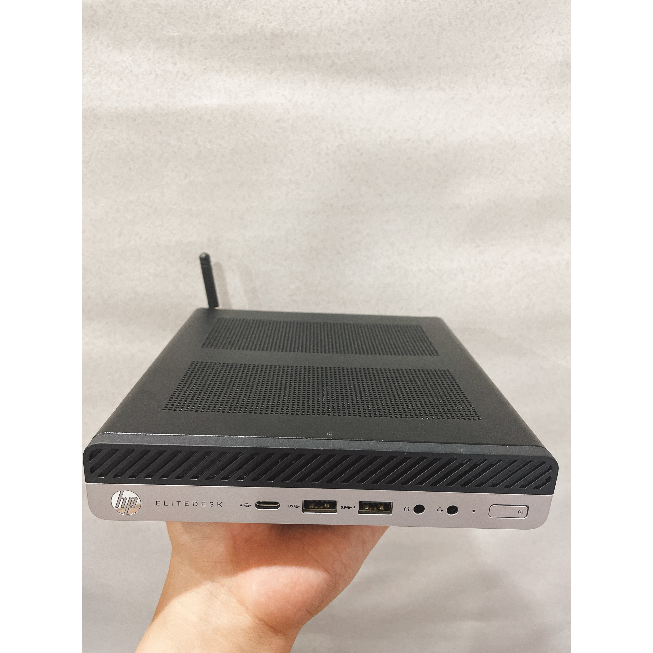 Máy tính mini pc HP 705 G4 65W 35W/CPU RYZEN R5 2400G GPU VEGA 11 GT1030 MÁY CHIẾN GAME MẠNH OR LÀM ĐỒ HỌA | BigBuy360 - bigbuy360.vn