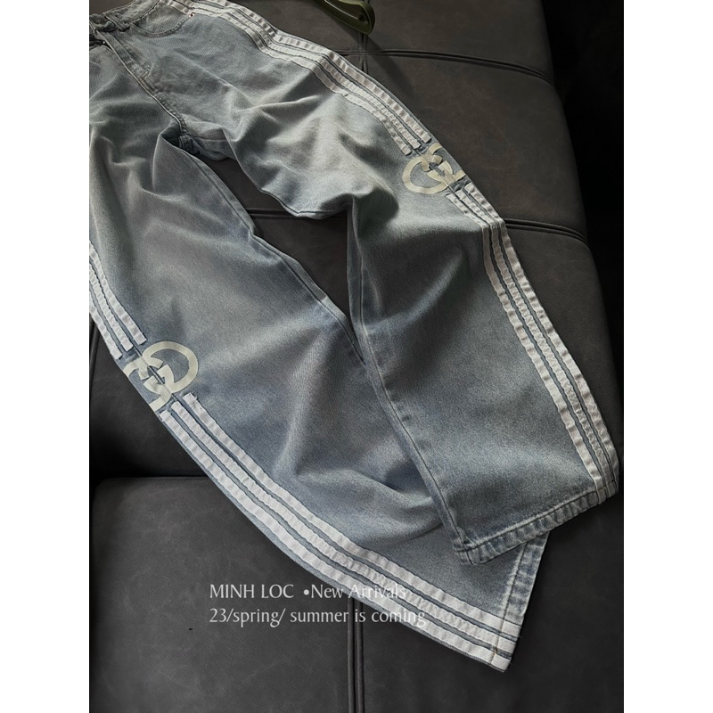 Quần Jean Xuông Sọc Viền Gu.cciii