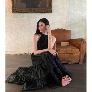 MAXI ĐEN HOA NỔI CỔ YẾM 🍒