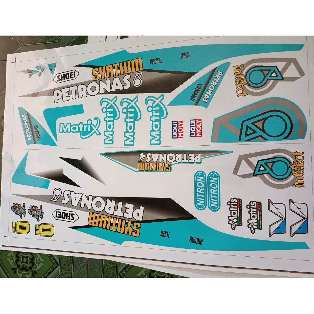 Tem rời luvias 125 PETRRONAS xanh xám dán xe trắng