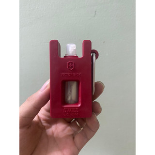 Lọ Chiết nước hoa cầm tay hãng sản xuất Victorinox Swiss Army 2ml