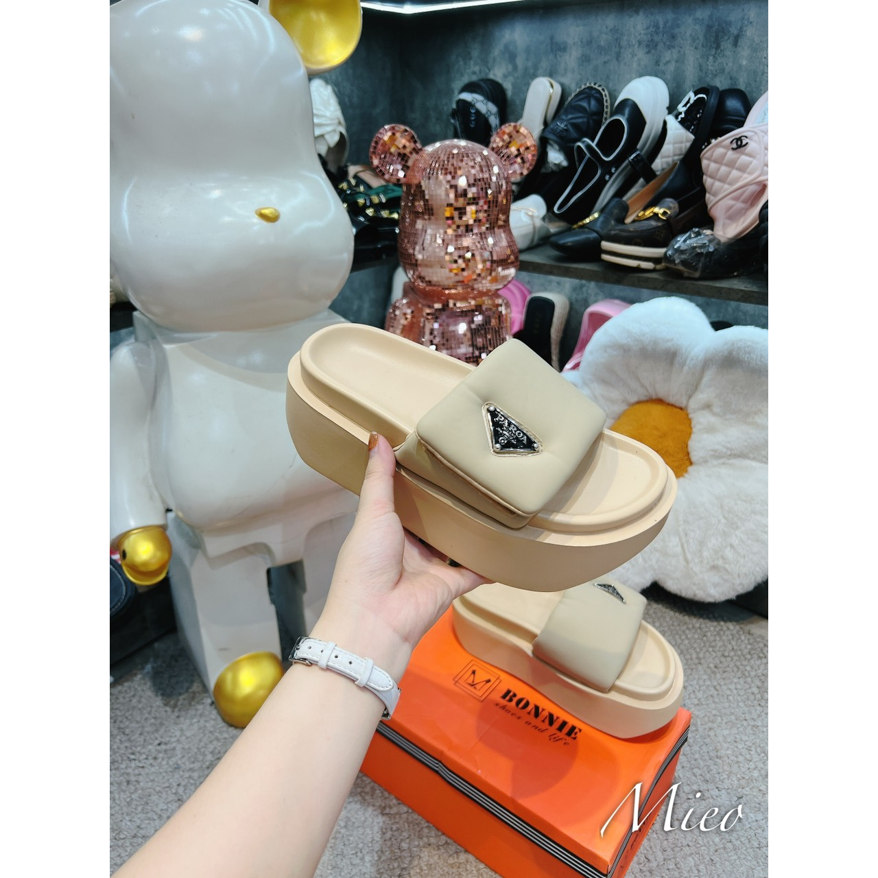 DÉP PRADA ĐẾ XUỒNG QUAI NGANG
