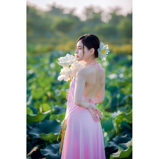 Yếm chụp Sen