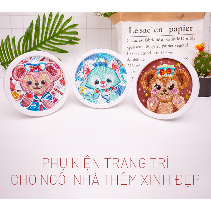 Tranh Đính Đá Handmade Kèm Khung Tranh Tròn 18cm Hình Động Vật Hoạt Hình Duffy & Friends