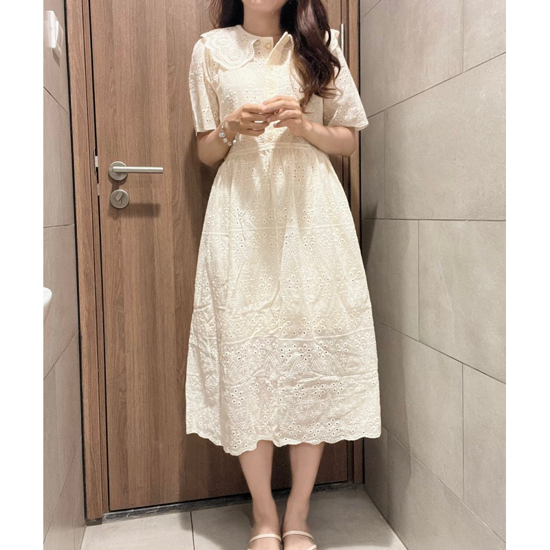 Đầm ren midi cổ lá sen dáng dài taobao order