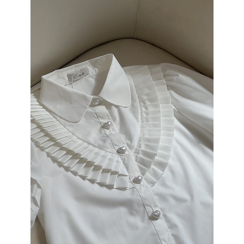 OUTSET - Áo sơ mi trắng cúc tym