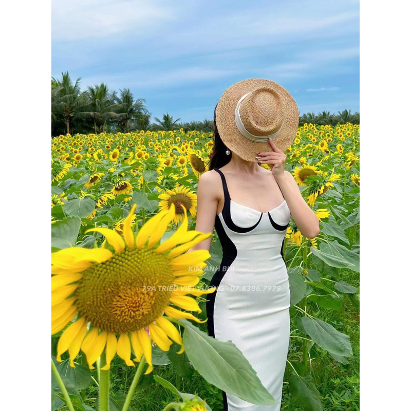 Váy 2 dây body dáng dài phối viền 2 bên siêu xinh