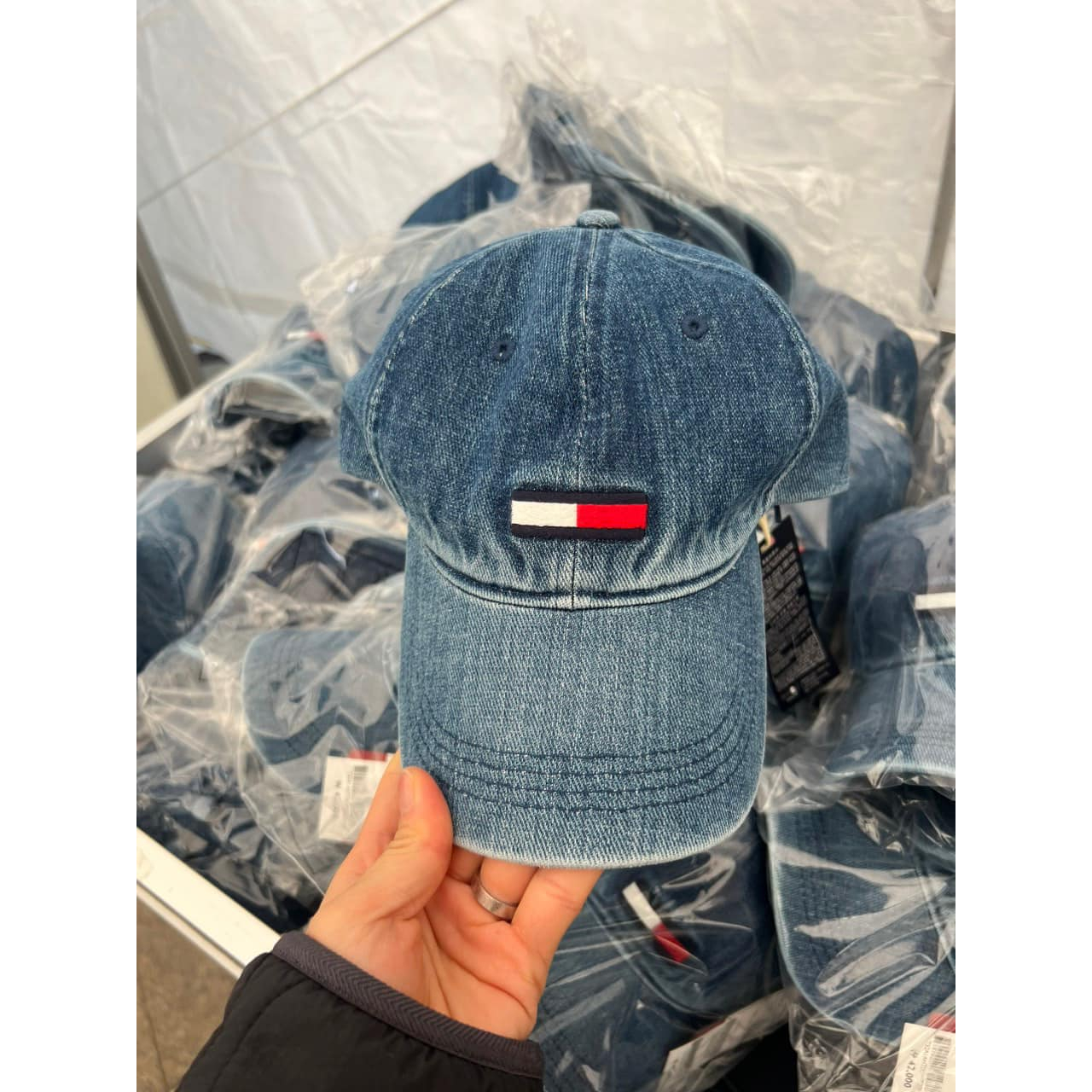 MŨ JEAN TOMMY CHÍNH HÃNG SALE