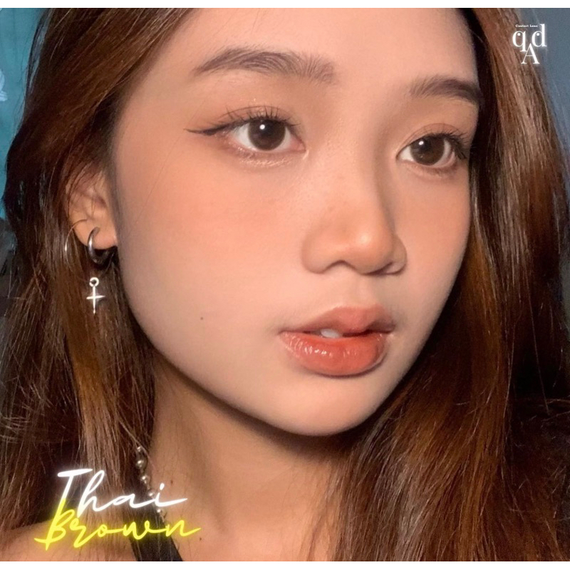 Lens nâu tự nhiên tối màu không giãn tròng kèm khay dụng cụ đeo Thai Brown - Kính áp tròng dành cho mắt - Qadlenses