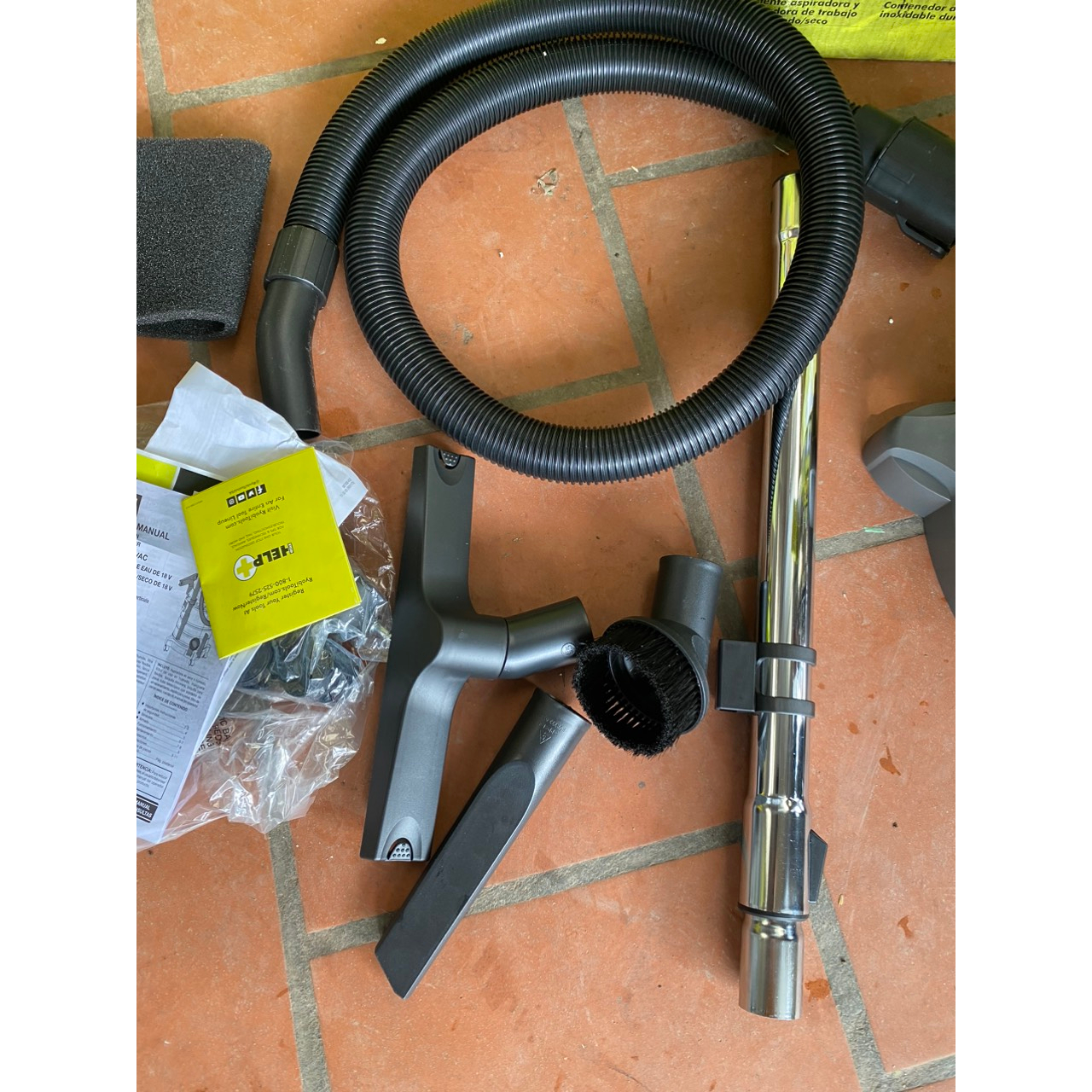 MÁY HÚT BỤI RYOBI 18V R18WDV