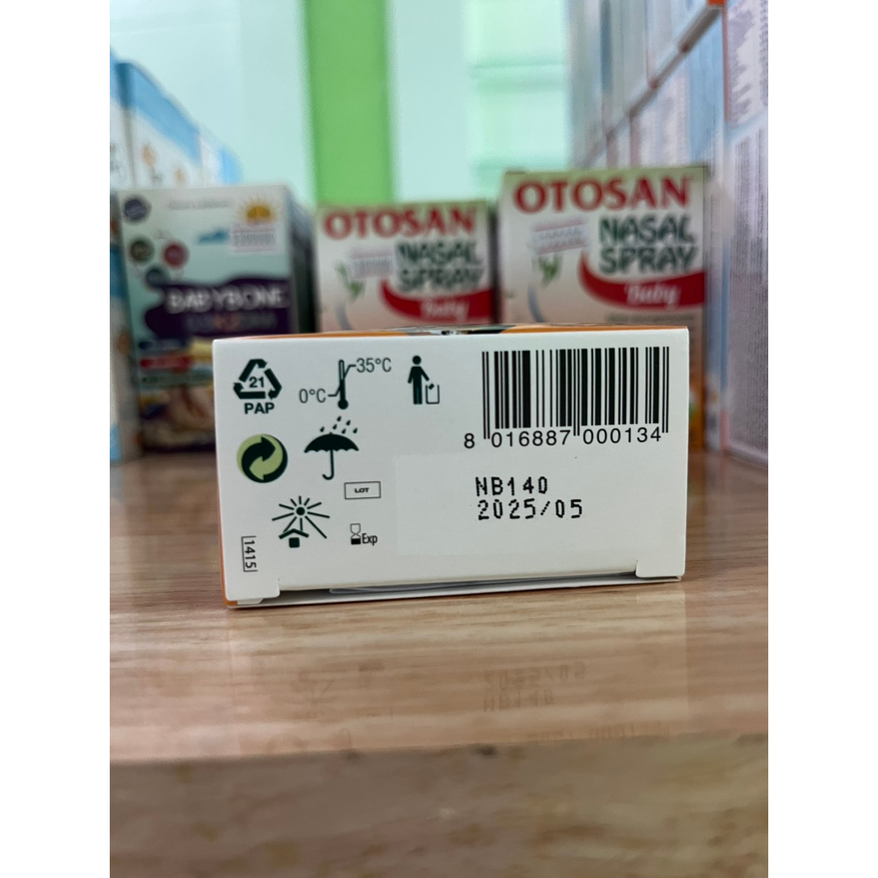 Dung dịch xit mũi trẻ em Otosan Nasal Spray Baby