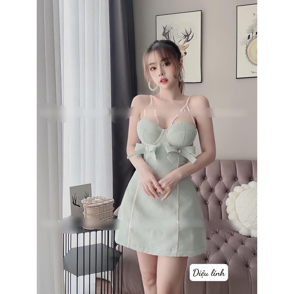 Váy hai dây cúp ngực dáng xòe nhẹ điệu đà, quyến rũ, đính nơ xinh xẻo, chất đanh dày, video shop quay