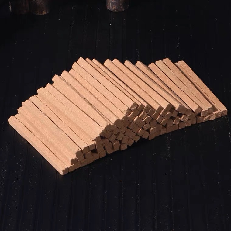 Nhang đàn hương Lão Sơn không tăm