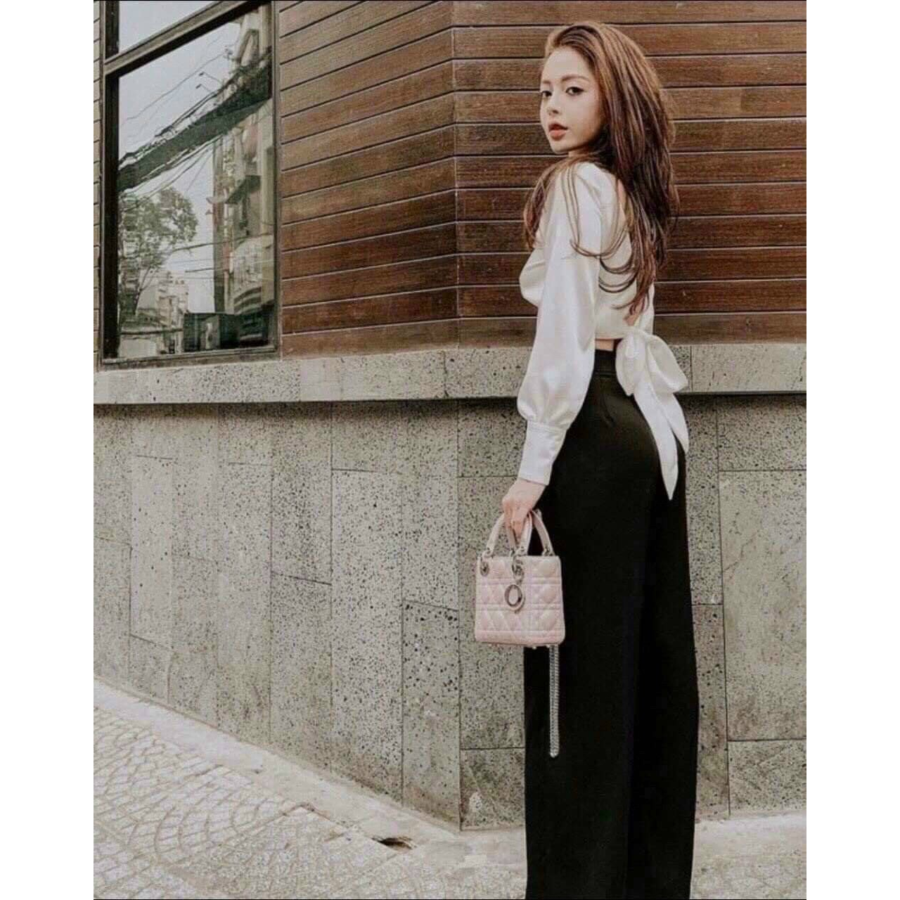 Áo lụa dây thắt nơ phía sau