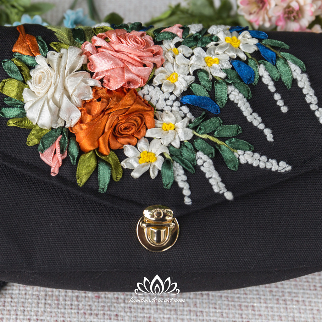Túi hộp mini, túi thêu tay, túi handmade, túi đeo chéo, túi thêu ruy băng, nữ thêu tay