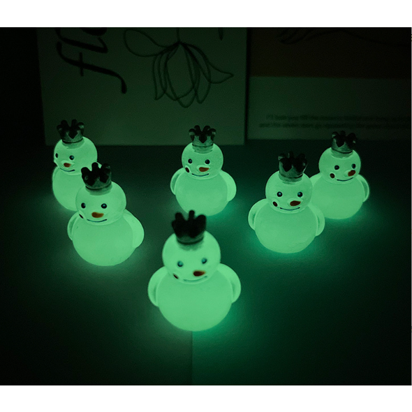 Mô hình người tuyết Mixue trắng dạ quang phát sáng trang trí nhà búp bê, DIY