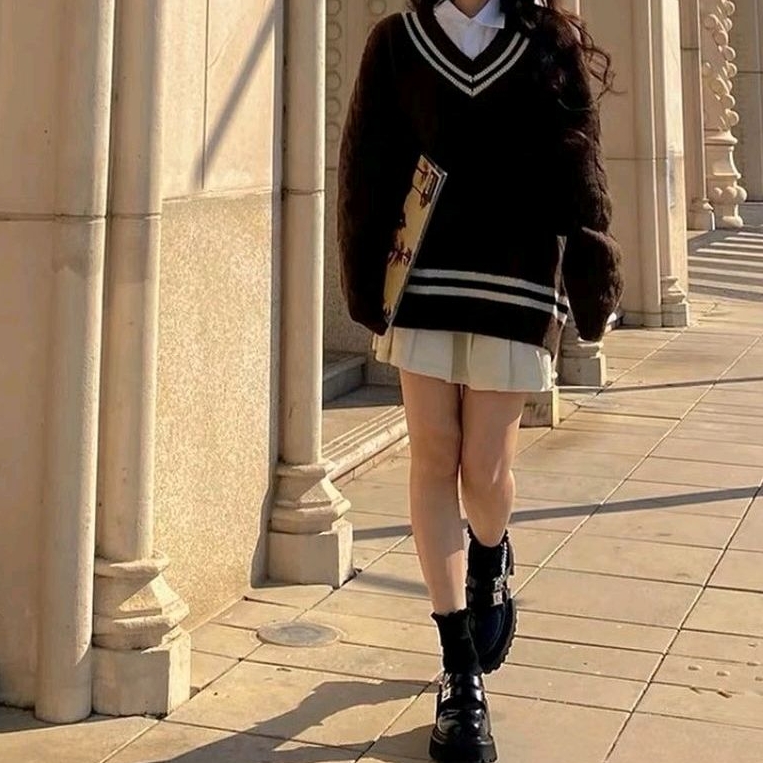 Áo Len hoodie cơ bản Brandy Melville