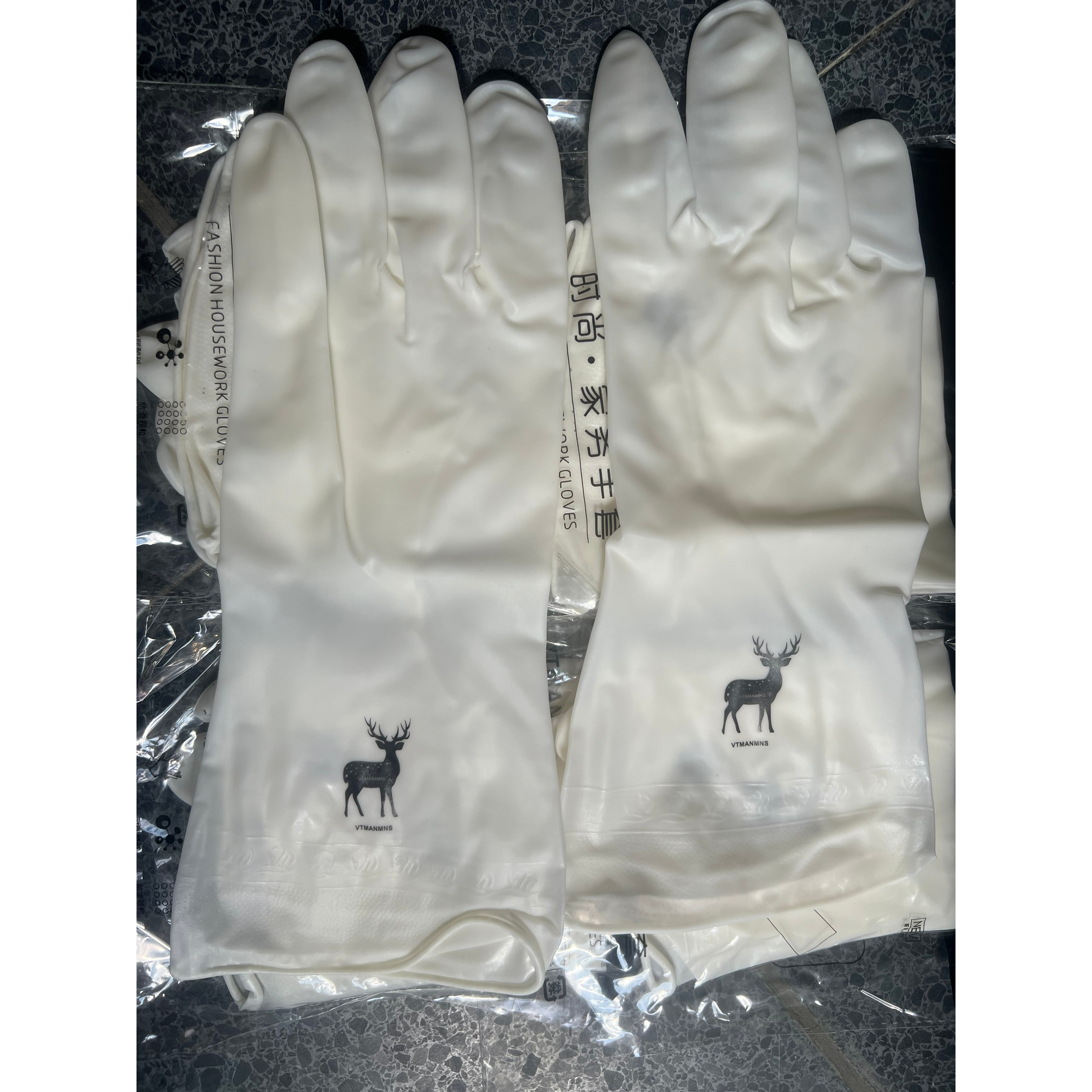 Bao Tay Rửa Chén Cao Su Hình Hươu Siêu Dai