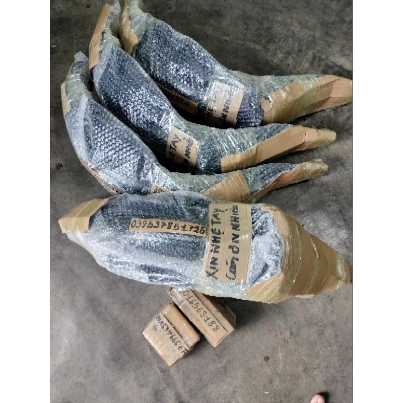 Đuôi dè biển số xe Sirius 50 và 110cc hàng chính hãng zin xịn sò