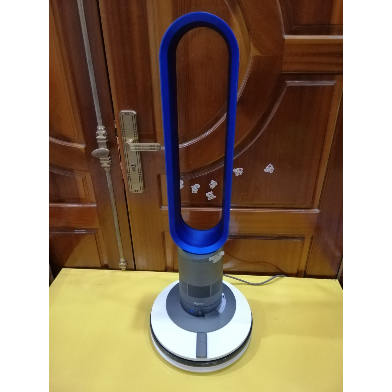Quạt không cánh nội địa Nhật Dyson AM02  Quạt mát, cao 88cm