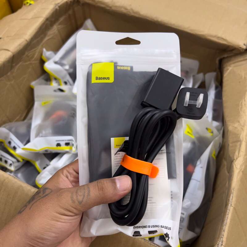 Dây nối dài du lịch Baseus dài 1.1m,chịu tải 2500w