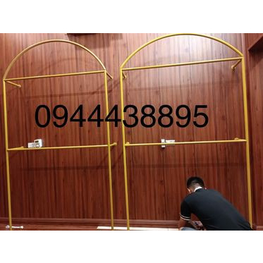 Giá treo bắn tường hình vòm cong 2 tầng - Khung treo quần áo - Giá kệ cho shop thời trang