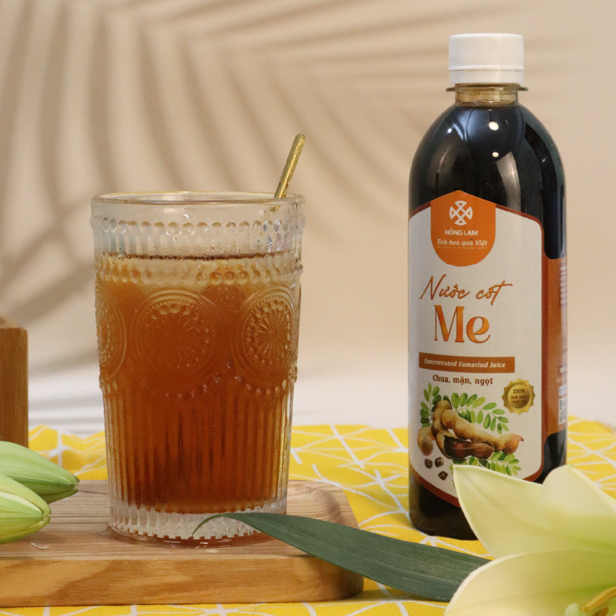 Nước cốt me tươi Hồng Lam, dạng chai (500ml). Có vị chua, ngọt