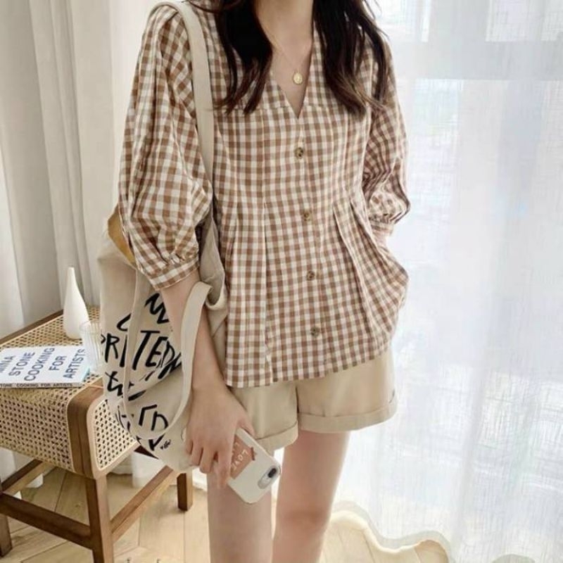 Combo áo thun, áo kiểu, chân váy