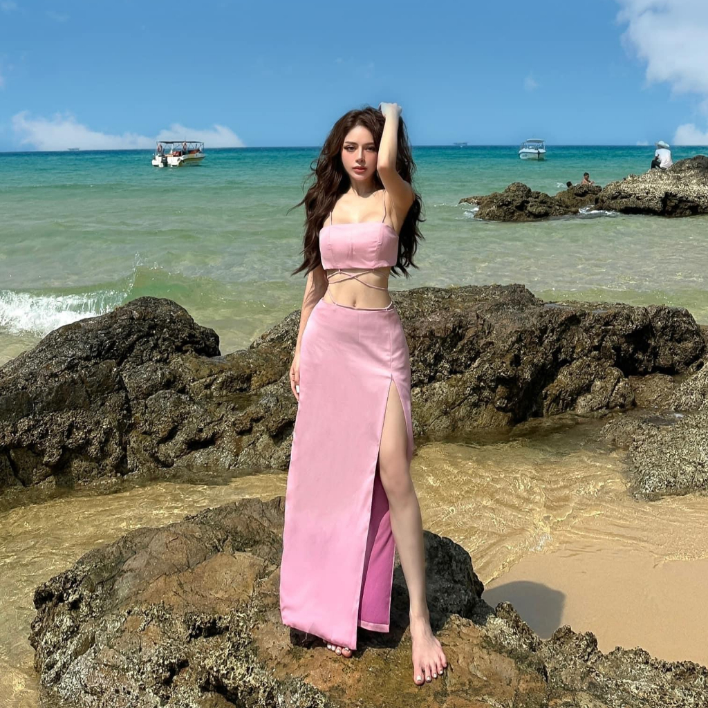 Set Ashley áo croptop hai dây mix chân váy xẻ